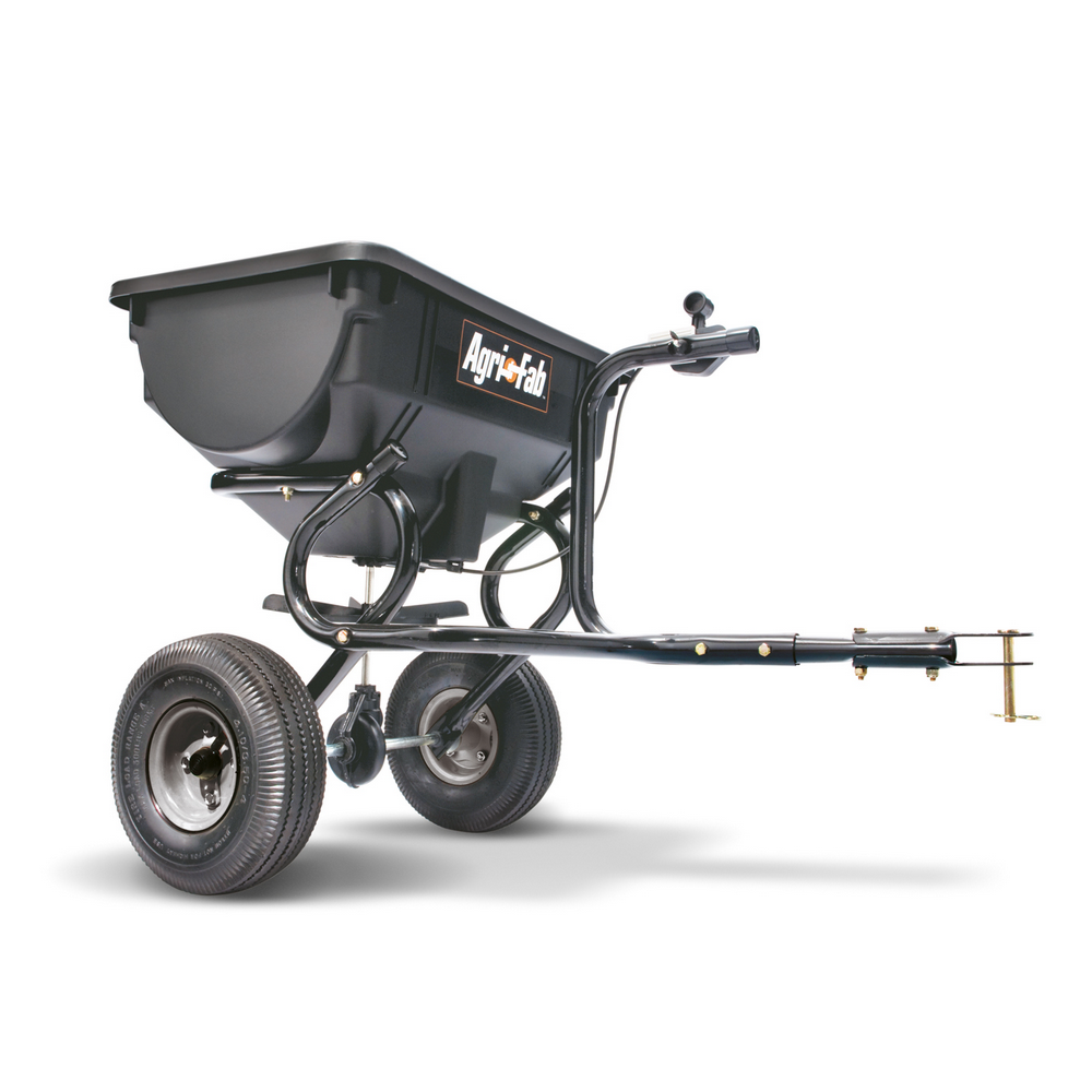 TOW BROADCAST SPREADER